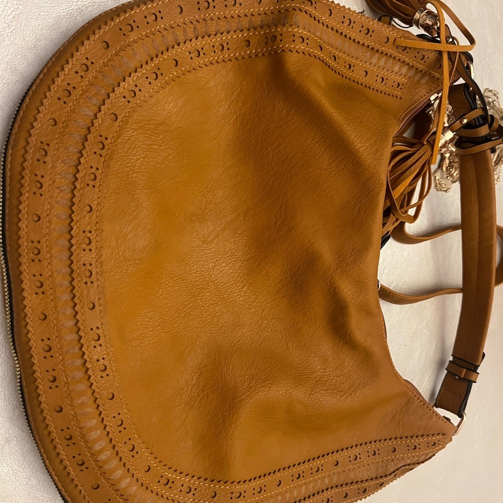 Elegant Tan Leather Women's Bag